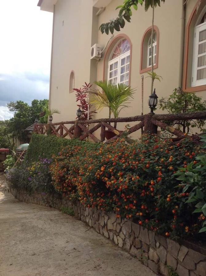 Khoa Dat Hotel Di Linh Exterior photo
